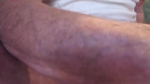 Snapshot of zevioo77 chatting on December 29, 2024, 9:17 am zevioo77 online show from December 29, 2024, 9:17 am