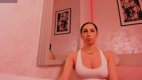 zeynepx online show from April 8, 2026, 4:56 am