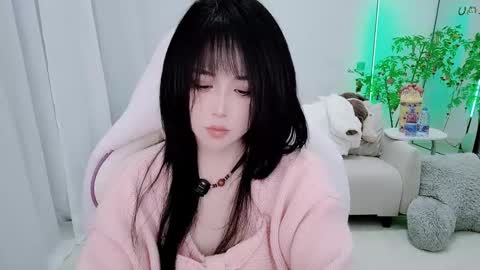 zhen online show from February 8, 2026, 10:35 pm