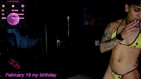 Snapshot of zhoestrong chatting on February 16, 2025, 7:04 am zhoestrong online show from February 16, 2025, 7:04 am