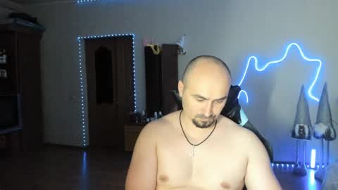 Ziesh online show from May 8, 2026, 5:29 pm