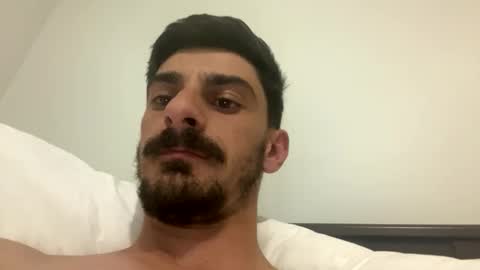 Snapshot of ziggy22113 chatting on November 9, 2025, 3:21 pm ziggy22113 online show from November 9, 2025, 3:21 pm