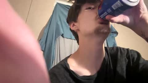 Snapshot of ziggy758084 chatting on September 25, 2025, 4:05 am ziggy758084 online show from September 25, 2025, 4:05 am