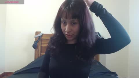 Snapshot of ziggyblunt chatting on June 13, 2026, 8:29 pm ziggyblunt online show from June 13, 2026, 8:29 pm