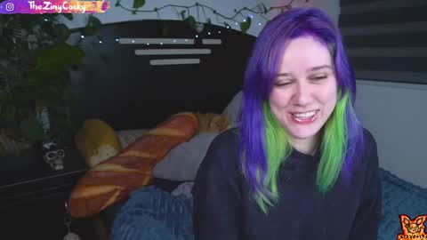 Snapshot of ziny_cosky chatting on September 13, 2025, 2:11 am Ziny Cosky online show from September 13, 2025, 2:11 am