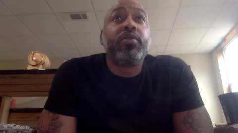 Snapshot of zionlion22 chatting on January 5, 2025, 2:30 pm zionlion22 online show from January 5, 2025, 2:30 pm