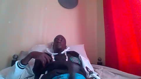 Zlatann2012 online show from October 11, 2025, 7:07 am