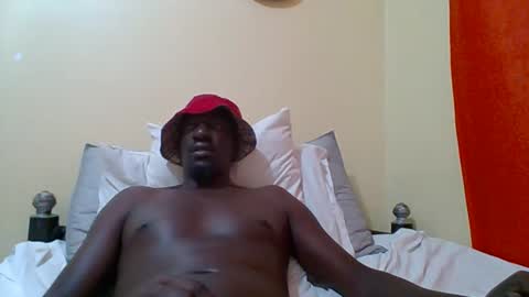 Zlatann2012 online show from October 15, 2025, 9:04 pm