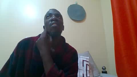 Zlatann2012 online show from December 17, 2025, 9:43 pm