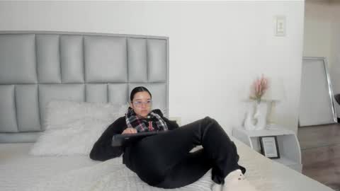 zoe_dear online show from March 15, 2026, 10:38 pm