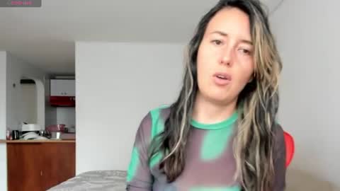 ZOE online show from July 14, 2026, 8:14 pm