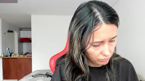 ZOE online show from July 29, 2026, 8:18 pm