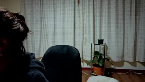 Snapshot of zoe_khall chatting on June 3, 2026, 3:20 am ZOE online show from June 3, 2026, 3:20 am