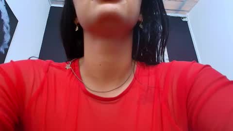 Catalina online show from February 23, 2025, 5:50 pm