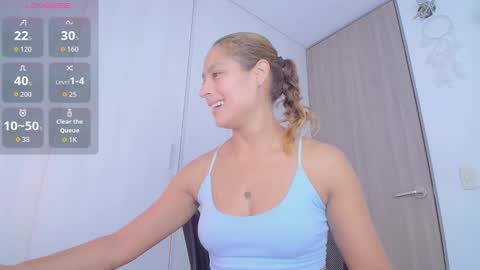 zoe online show from December 15, 2025, 10:25 pm