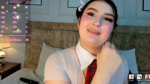 zoe_moon__ online show from April 1, 2026, 1:41 pm