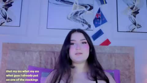zoe_moon__ online show from June 22, 2026, 1:41 pm