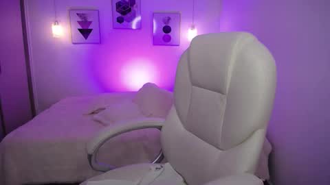 Snapshot of zoe_ross_ chatting on February 28, 2025, 2:09 am Zoe online show from February 28, 2025, 2:09 am