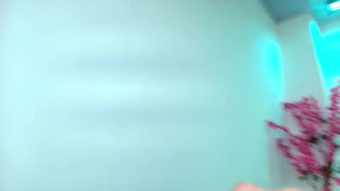 Zoe online show from June 25, 2026, 11:26 am