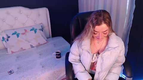 zoe online show from January 4, 2025, 11:43 am