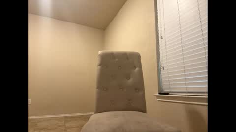 zoerainsexyy online show from June 2, 2026, 3:36 pm
