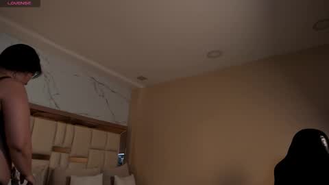 Zoes online show from February 18, 2026, 11:28 am