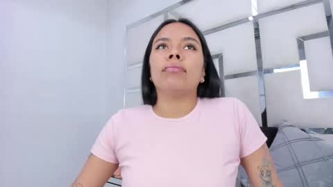 Snapshot of zoeswanx chatting on January 19, 2026, 11:36 am ZoeSwam online show from January 19, 2026, 11:36 am