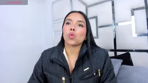 Snapshot of zoeswanx chatting on February 23, 2026, 3:04 am ZoeSwam online show from February 23, 2026, 3:04 am