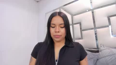 Snapshot of zoeswanx chatting on February 25, 2026, 1:43 pm ZoeSwam online show from February 25, 2026, 1:43 pm