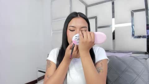 Snapshot of zoeswanx chatting on March 26, 2026, 12:11 pm ZoeSwam online show from March 26, 2026, 12:11 pm