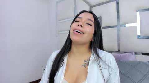 Snapshot of zoeswanx chatting on April 10, 2026, 2:22 pm ZoeSwam online show from April 10, 2026, 2:22 pm