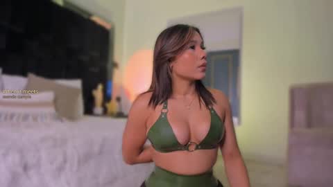 Snapshot of zoevidal_ chatting on September 24, 2025, 11:46 am zoevidal_ online show from September 24, 2025, 11:46 am