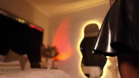 Snapshot of zoevidal_ chatting on October 8, 2025, 12:03 pm zoevidal_ online show from October 8, 2025, 12:03 pm