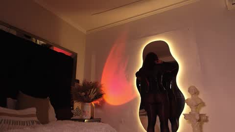 Snapshot of zoevidal_ chatting on October 26, 2025, 12:11 pm zoevidal_ online show from October 26, 2025, 12:11 pm