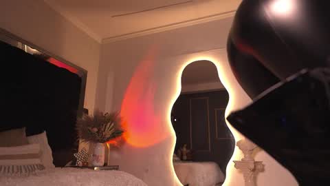 Snapshot of zoevidal_ chatting on October 27, 2025, 12:53 pm zoevidal_ online show from October 27, 2025, 12:53 pm