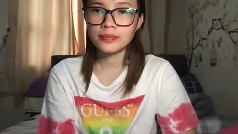 Snapshot of zoey_foryou chatting on December 22, 2024, 2:17 am zoey_foryou online show from December 22, 2024, 2:17 am