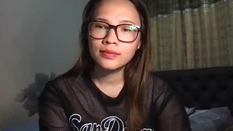 Snapshot of zoey_foryou chatting on February 5, 2025, 11:55 am zoey_foryou online show from February 5, 2025, 11:55 am