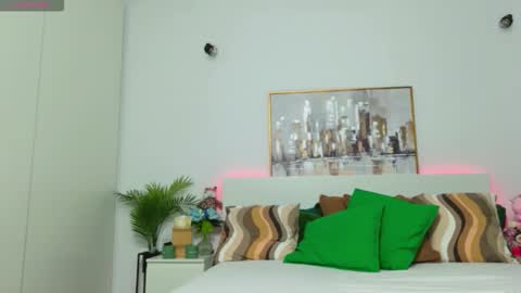 Snapshot of zoey_marye chatting on March 4, 2026, 1:50 pm Zoey online show from March 4, 2026, 1:50 pm