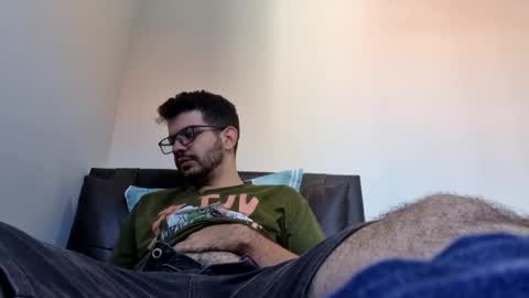 Snapshot of zoio0 chatting on January 24, 2025, 12:31 pm Zoio online show from January 24, 2025, 12:31 pm