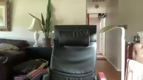 Jesse online show from October 5, 2025, 3:32 pm