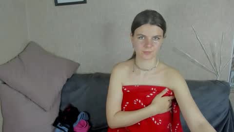 Zoriana online show from February 3, 2026, 2:53 am