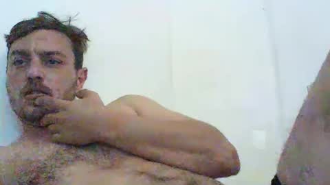 Snapshot of zoro2712 chatting on October 21, 2025, 6:41 pm Roy online show from October 21, 2025, 6:41 pm