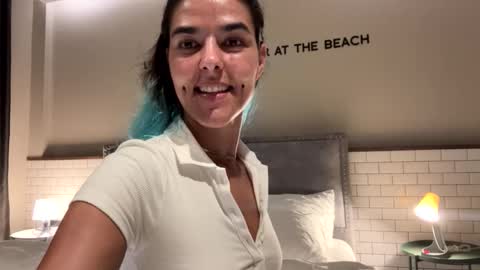 Snapshot of zorosgiirl chatting on December 13, 2024, 6:05 pm Birthday Stream - Dec 5 online show from December 13, 2024, 6:05 pm