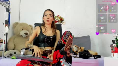 Snapshot of zorravioleta chatting on December 27, 2024, 12:23 pm Violeta online show from December 27, 2024, 12:23 pm