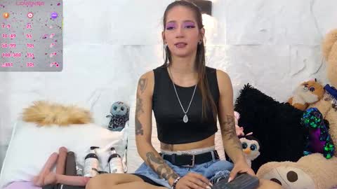 Snapshot of zorravioleta chatting on September 15, 2025, 1:00 pm Violeta online show from September 15, 2025, 1:00 pm
