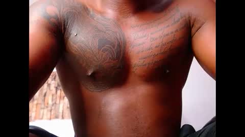 zousxxx online show from September 17, 2025, 3:52 am