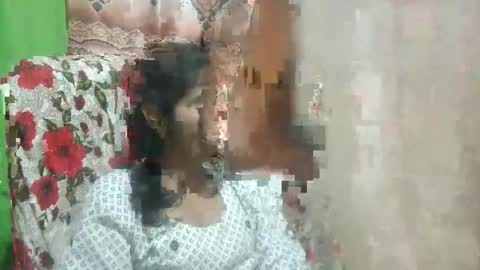 Snapshot of zoyakhan803 chatting on October 28, 2025, 8:00 pm zoyakhan803 online show from October 28, 2025, 8:00 pm