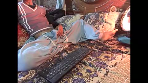 Snapshot of zoyakhan803 chatting on February 4, 2026, 9:53 pm zoyakhan803 online show from February 4, 2026, 9:53 pm