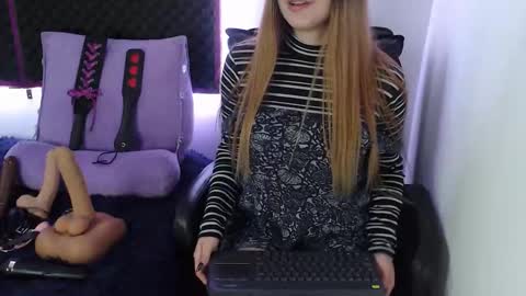 Snapshot of zpzphot chatting on October 16, 2025, 12:55 am zpzphot online show from October 16, 2025, 12:55 am