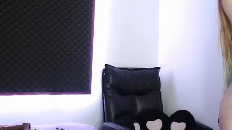 Snapshot of zpzphot chatting on October 25, 2025, 1:40 pm zpzphot online show from October 25, 2025, 1:40 pm